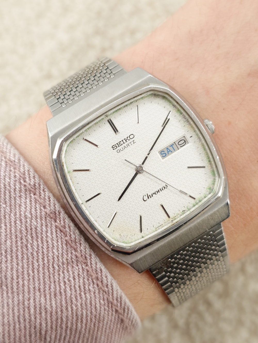 Seiko Men’s Watch Chronos 7433-5040 Square Textured Dial Day Date JDM 32mm Tank